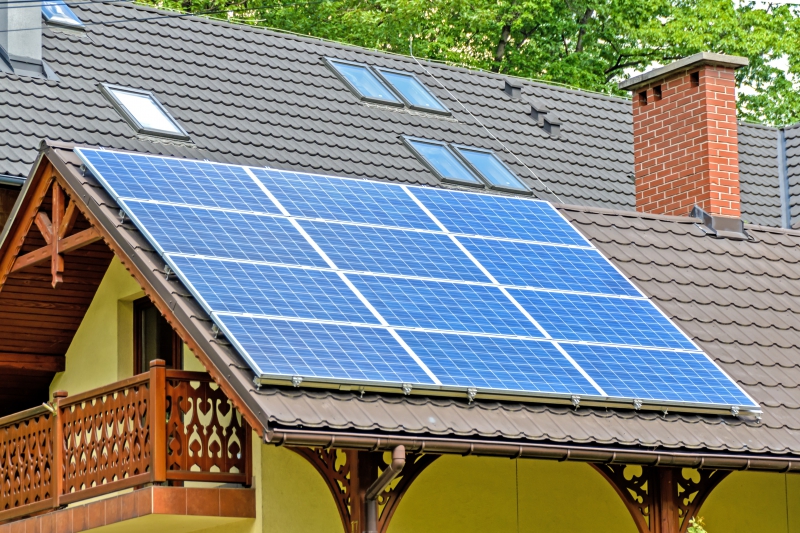 chauffagiste-LA COLLE SUR LOUP-min_solar-panels-1477987